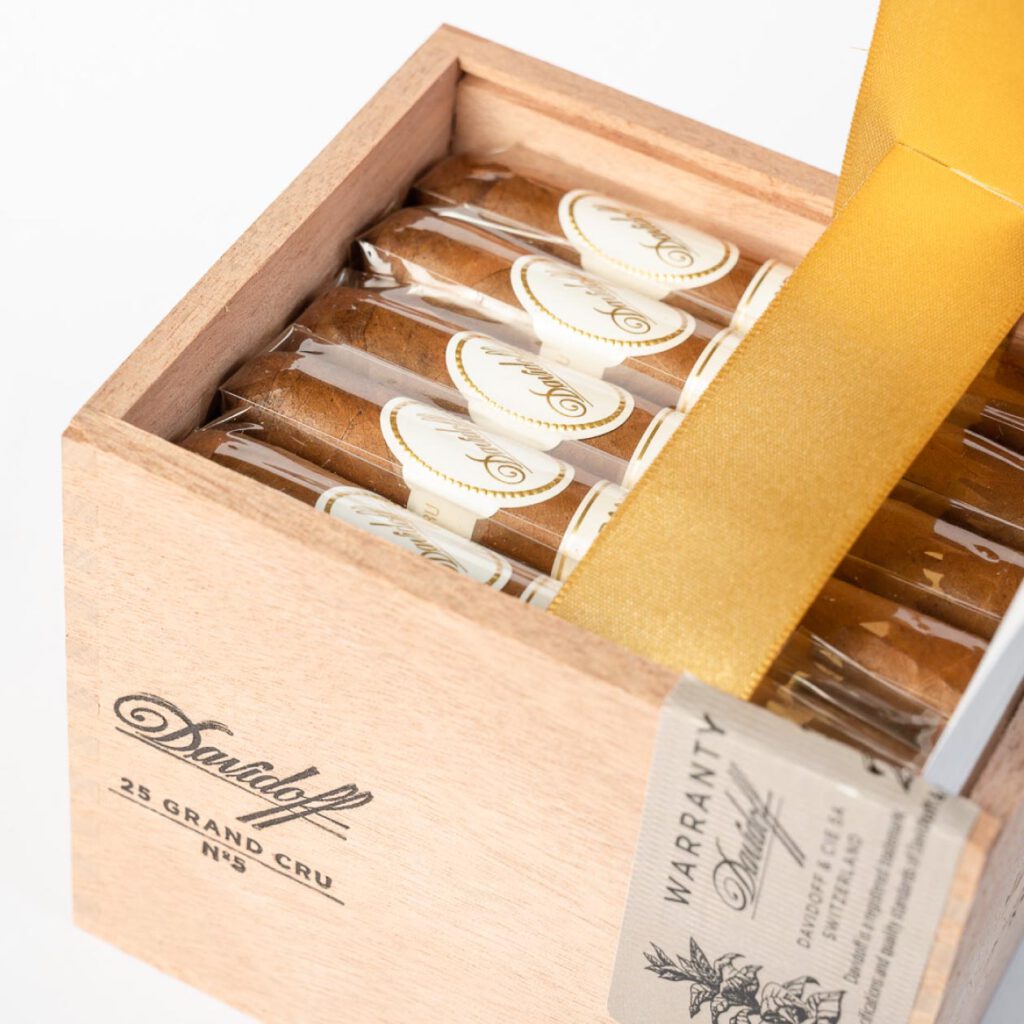 دافيدوف Grand Cru رقم 5 (25)