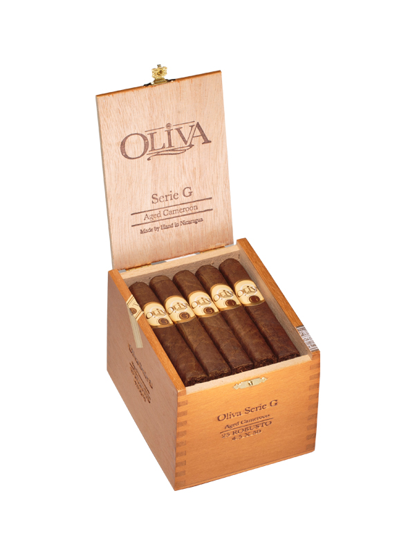 Oliva Serie G Robusto, Aged Cameroon, elegant wooden box presentation.