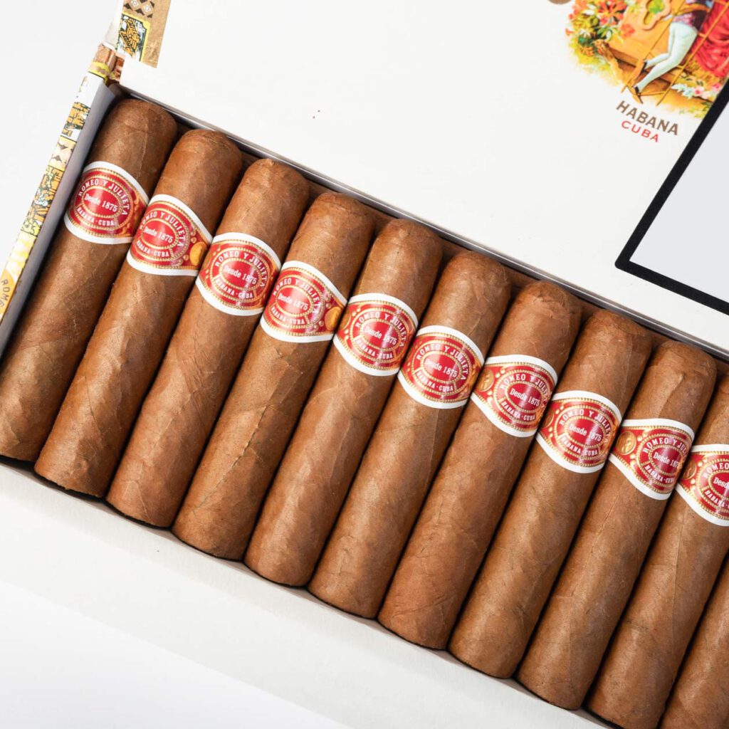 روميو وجولييت CEDROS DE LUXE رقم 2 (25)