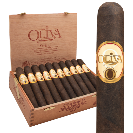 Oliva Serie O Nicaraguan Habano cigars in elegant wooden box.