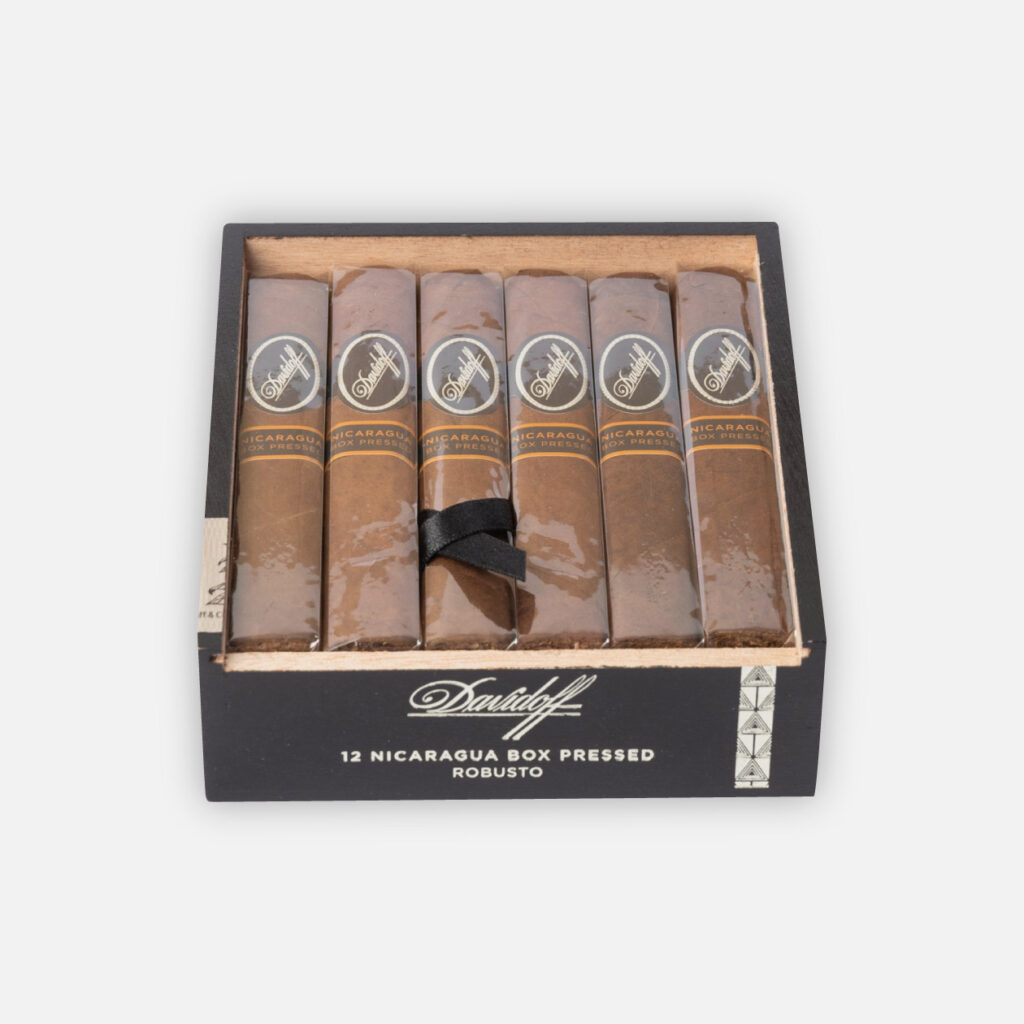دافيدوف نيكاراغوا روبوستو Box Press (12)