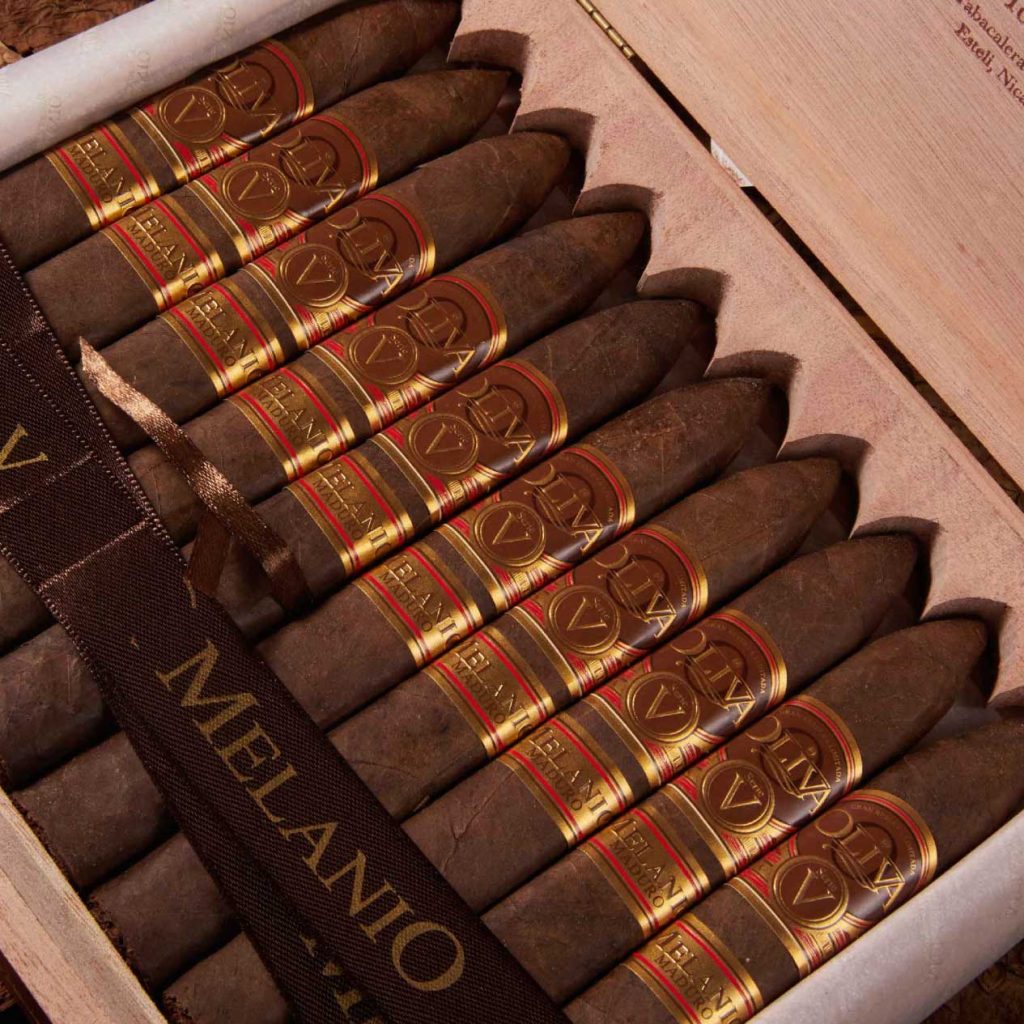 OLIVA SERIE V MELANIO MADURO TORPEDO 6,5 X 52 (10)